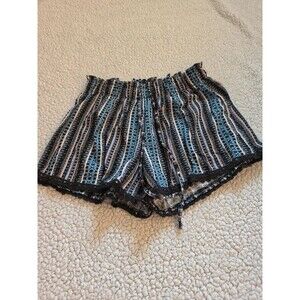 No Boundaries Bohemian Shorts Size Womens Small